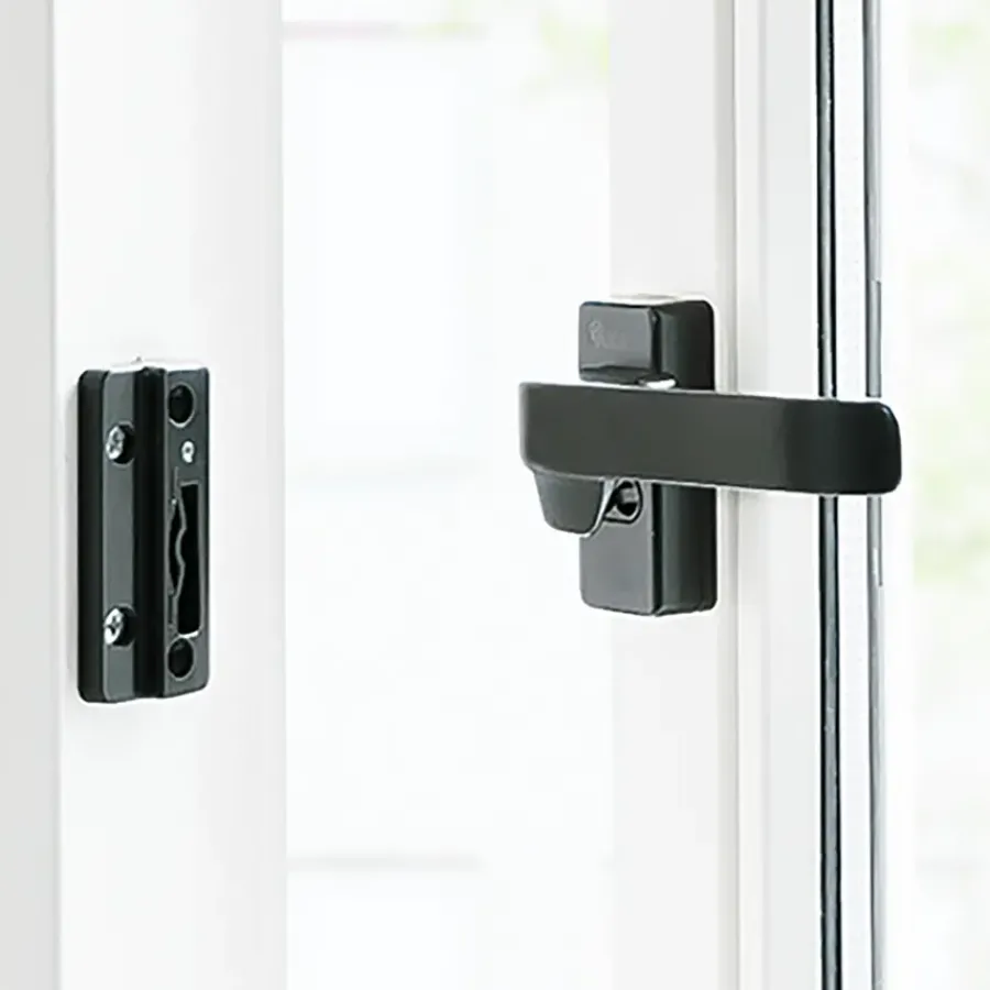AXA Raamsluiting design met nok rechts zwart Discount