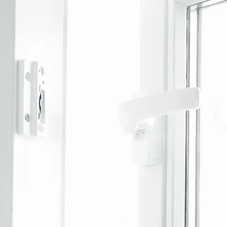 AXA Raamsluiting design met nok rechts wit Hot