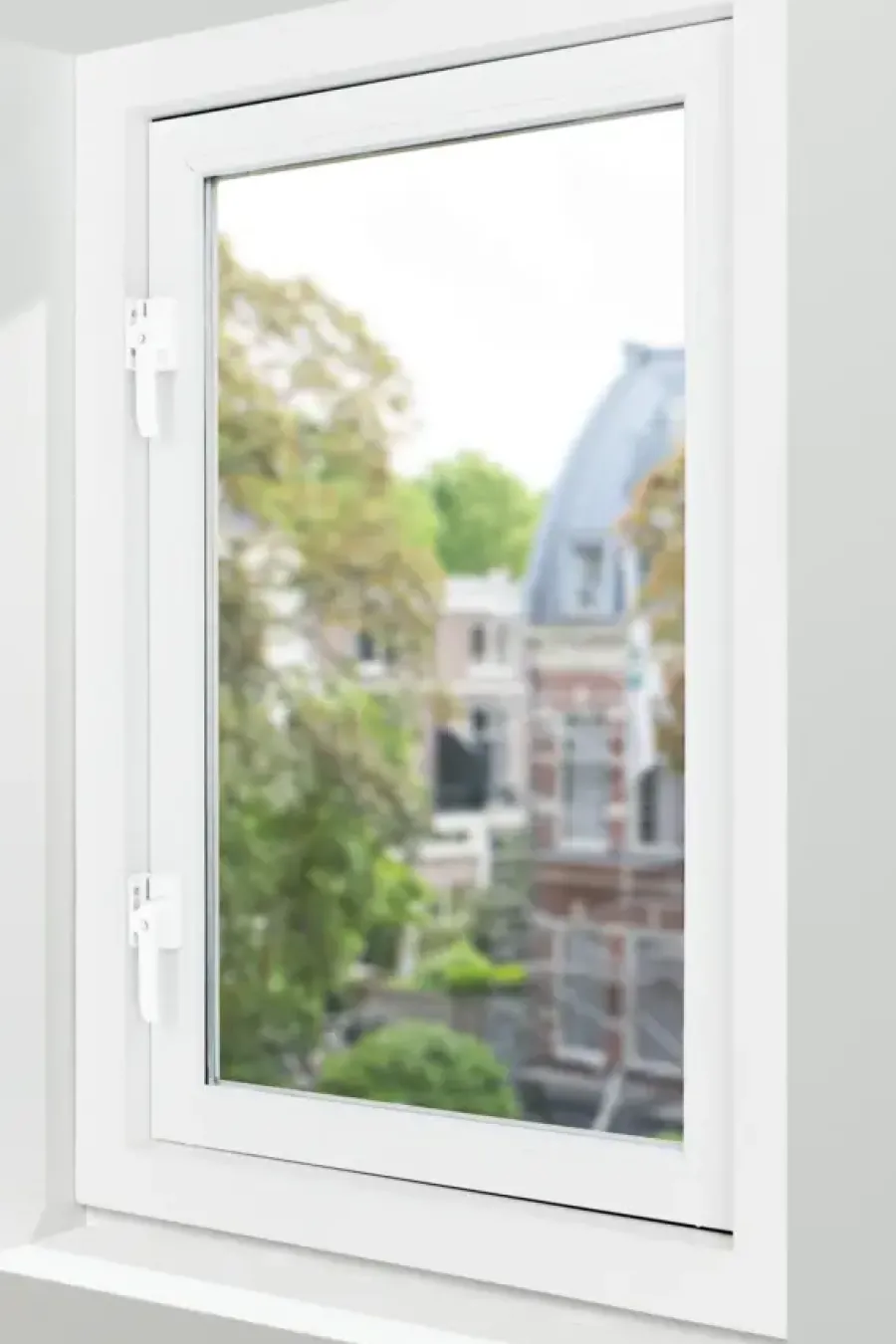 AXA raamsluiting met slot SKG 1-ster rechts wit buitendraaiend New