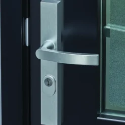 AXA veiligheidsbeslag Edge achterdeur aluminium smal schild met SKG 3-sterren 55 mm Sale