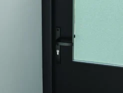 AXA veiligheidsbeslag Edge achterdeur zwart smal schild met SKG 3-sterren 72 mm Online
