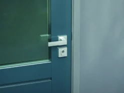 AXA veiligheidsbeslag Edge achterdeur aluminium rozet met SKG 3-sterren Outlet