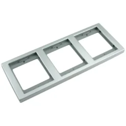 Berker K5 Afdekraam 3-voudig RVS Hot