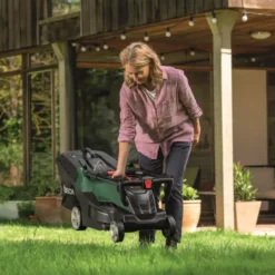 Bosch grasmaaier 1700W AdvancedRotak 40-650 Clearance