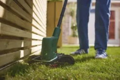 Bosch 18V EasyGrassCut 26cm (zonder accu) Hot