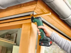 Bosch 18V multitool Universal 18V-32 (zonder accu) Hot