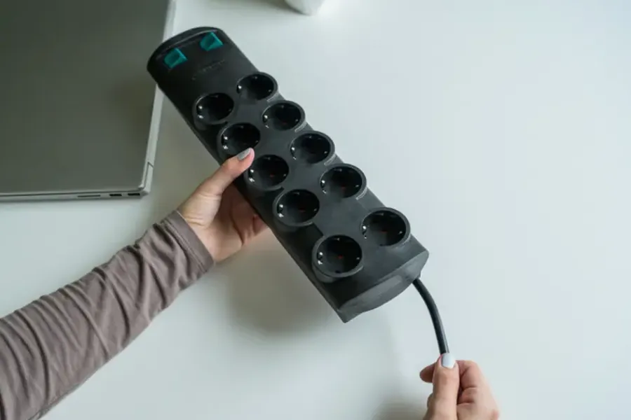 Brennenstuhl stekkerdoos 10-voudig zwart 2 Meter Discount