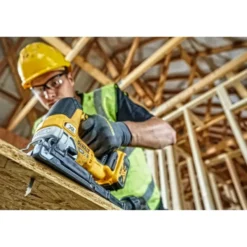 DeWALT 18V XR decoupeeerzaag brushless DCS334N-XJ (zonder accu) Clearance