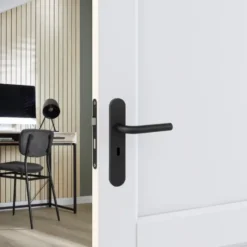 KARWEI deurkruk set Henry ovaal schild sleutelgat 56 mm zwart RVS Outlet