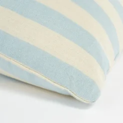 Kussen slippers l.blauw - l55xb35xh10cm