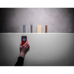 SKIL digitale leidingzoeker (leidingdetector) voor metaal, hout & koper 1950AA Clearance
