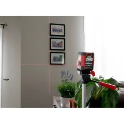 SKIL kruislijnlaser 15m 1910AA Li-ion accu – incl. USB lader en klem Discount