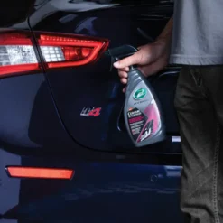 Turtle Wax 53354 hs ceramic 3in1 detailer 500ml Clearance